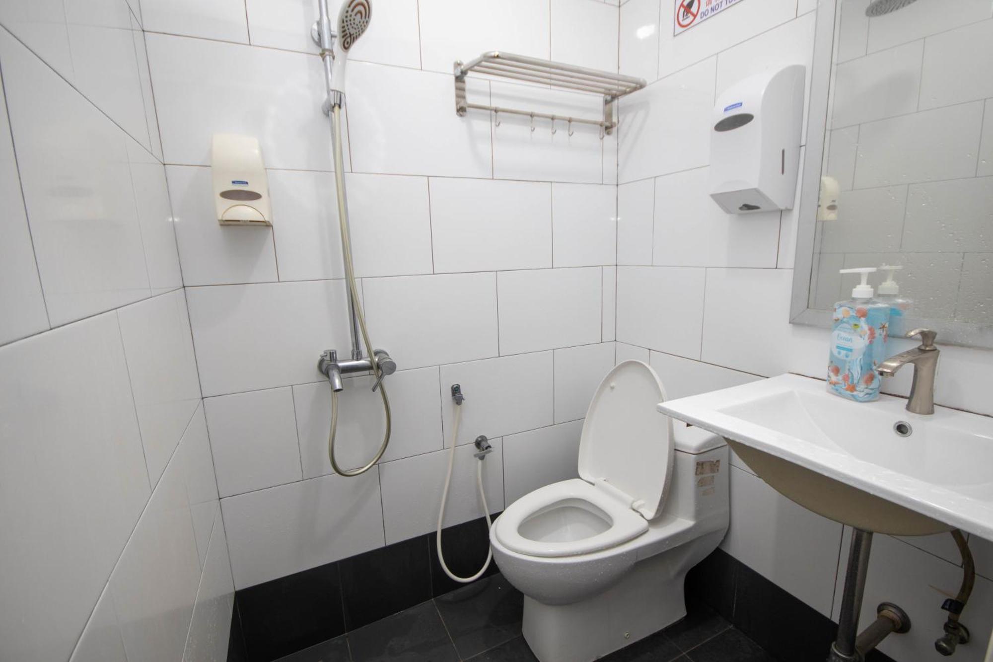 Jq Happy Lumut Hotel Экстерьер фото
